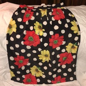 Summer, side pocket, side zipper & clasps